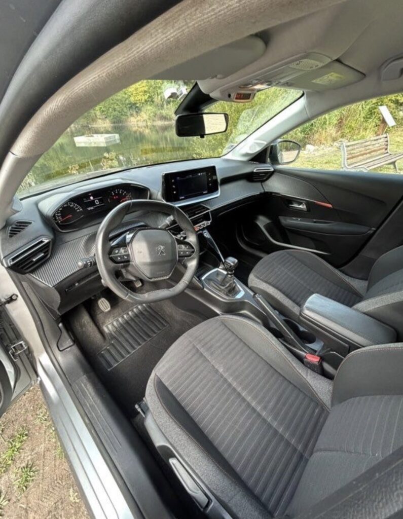 Peugeot 208 1.5 HDI 100cv Active pack