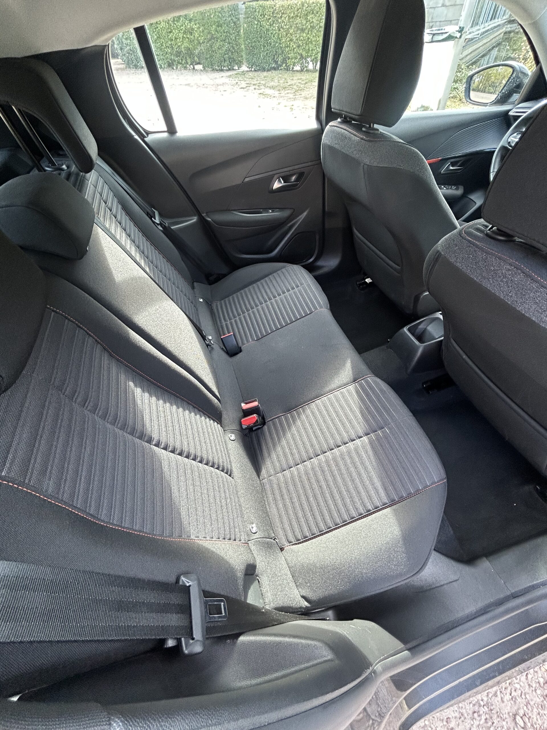 
								Peugeot 208 II 1.5 BLUEHDI 100 S&S ACTIVE PACK BVM6 full									