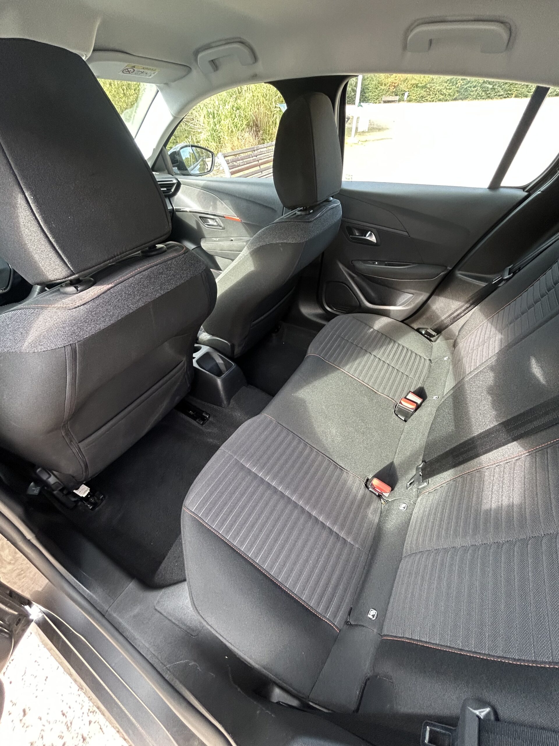 
								Peugeot 208 II 1.5 BLUEHDI 100 S&S ACTIVE PACK BVM6 full									