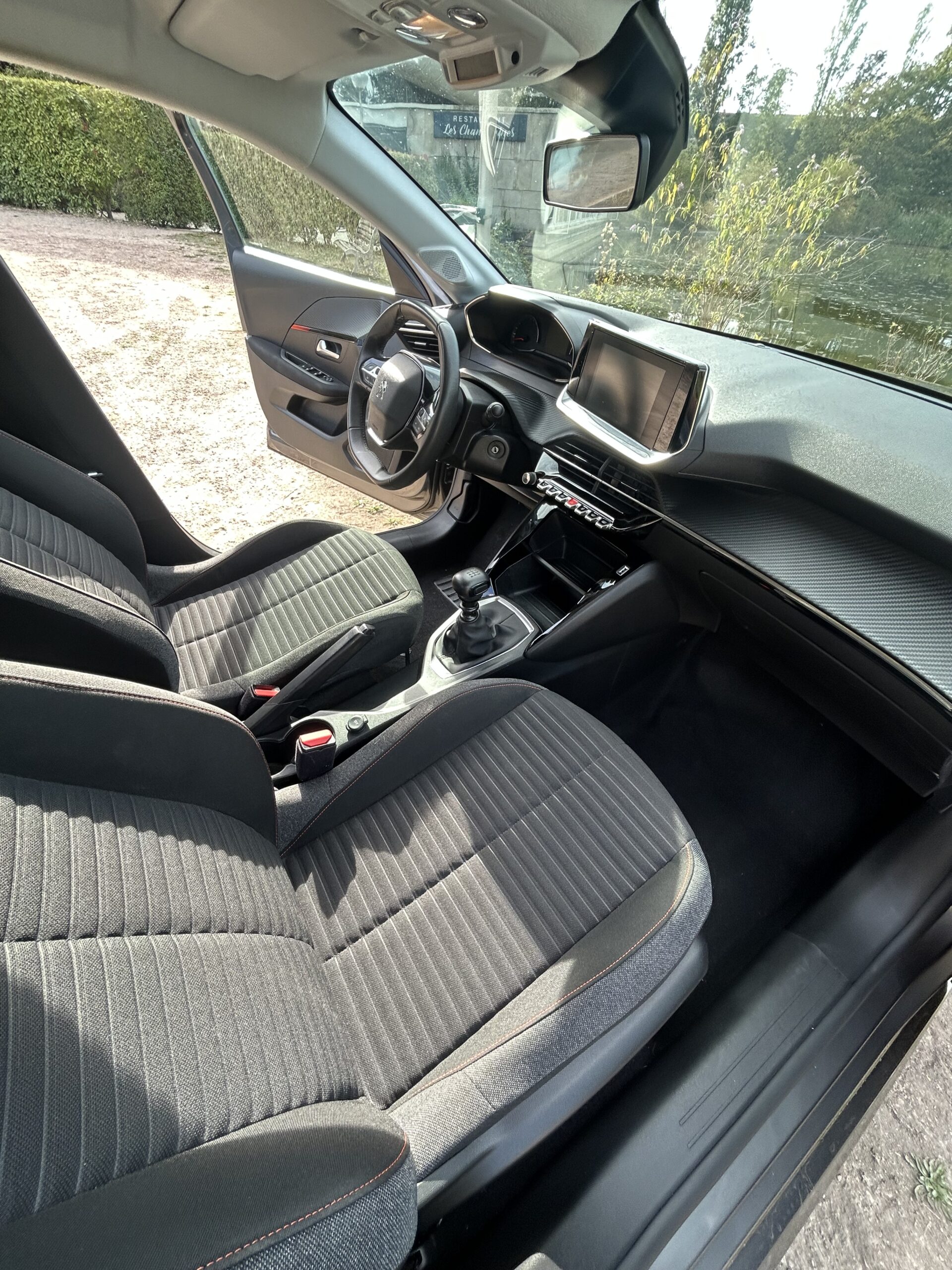 
								Peugeot 208 II 1.5 BLUEHDI 100 S&S ACTIVE PACK BVM6 full									